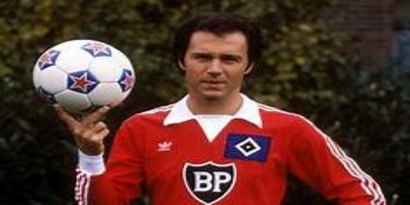 AG真人人物解析：一段跨越时代的足球传承-AG真人