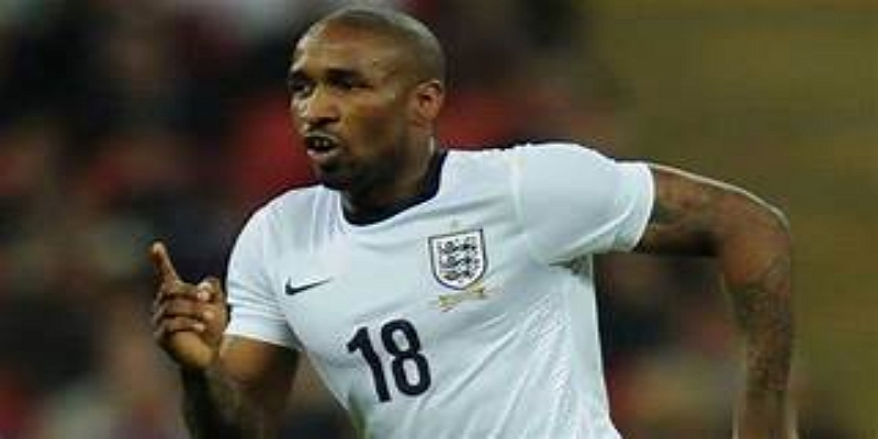 ag真人解析：国家队与多俱乐部历练塑造全能边卫-ag真人